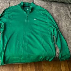 Vineyard Vines quarter zip pullover